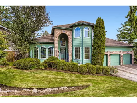 2015 SW Nancy Dr, Gresham, OR 97080