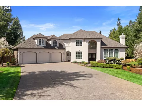 3725 NW Bluegrass Pl, Portland, OR 97229