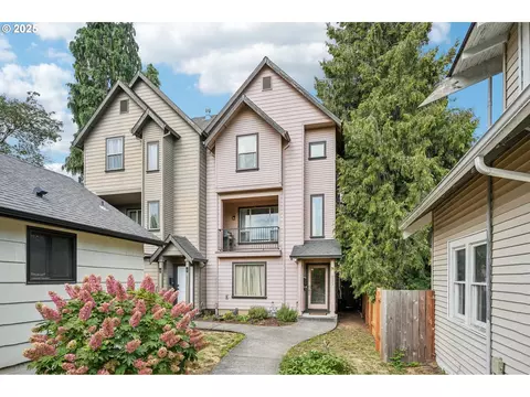 6533 N Maryland Ave, Portland, OR 97217