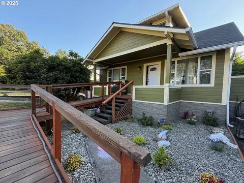 275 N 4th St, Saint Helens, OR 97051