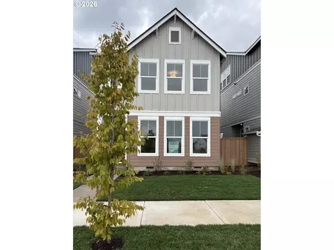 8582 SE Crabapple St, Hillsboro, OR 97129