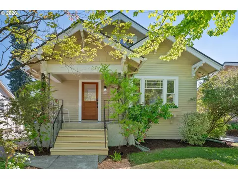 7316 N Kerby Ave, Portland, OR 97217