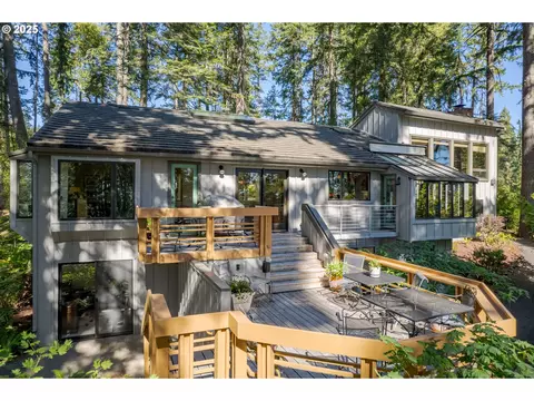 84477 Murdock Rd, Eugene, OR 97405