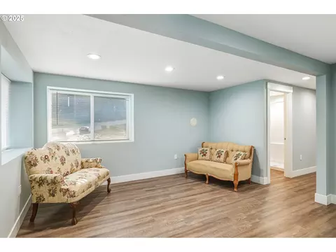 Living - 29201 SE Hillyard Dr, Boring, OR 97009 photo 5 of 5