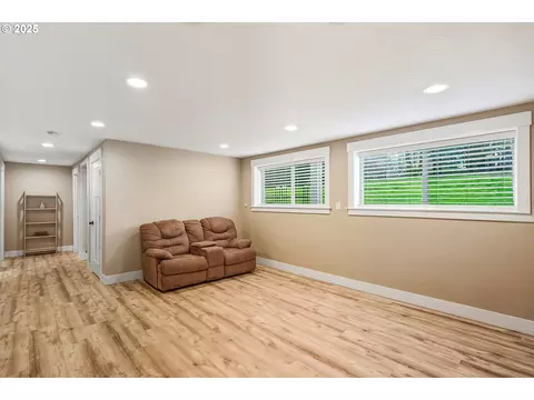Living - 29201 SE Hillyard Dr, Boring, OR 97009 photo 4 of 5