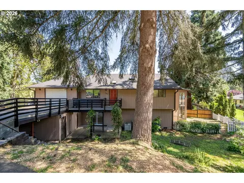 1783 Graham Dr, Eugene, OR 97405