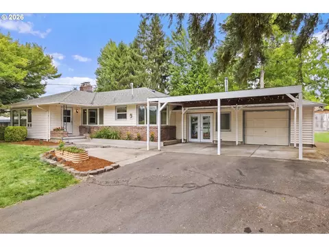 1883 SE Rosebrier Ct, Milwaukie, OR 97267