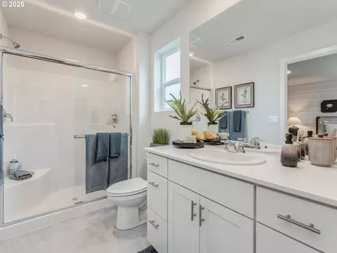 Bath - 1114 SE 193rd Pl, Camas, WA 98607 photo 2 of 2