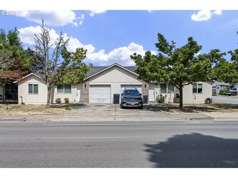 4256 Daisy St, Springfield, OR 97477