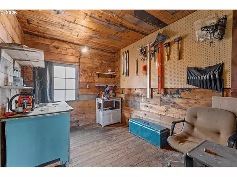 Other - 608 SW 2nd St, Enterprise, OR 97828 photo 9 of 12