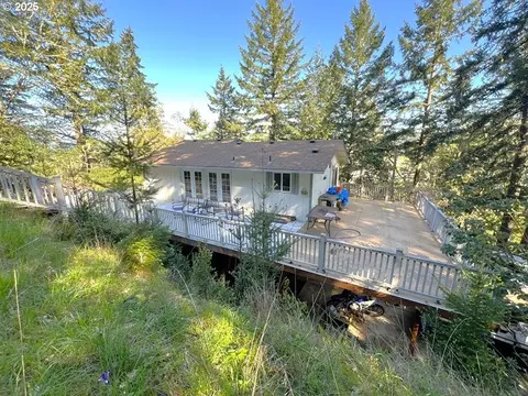 1340 S Side Rd, Sutherlin, OR 97479