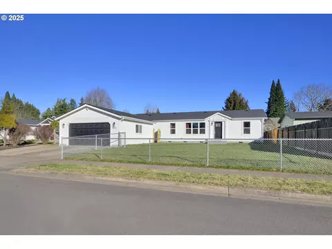 4779 Sedona Dr, Eugene, OR 97404 photo 1