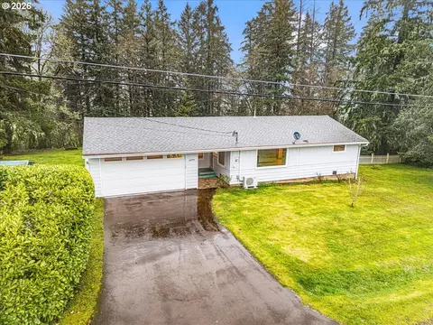 45777 SW Maple Ln, Gaston, OR 97119