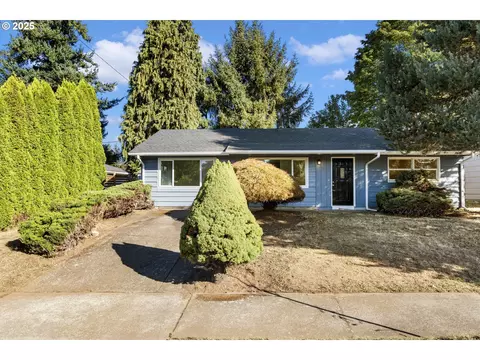 10917 NEugene St, Portland, OR 97220
