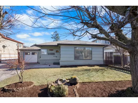 780 NE 92nd Ave, Portland, OR 97220