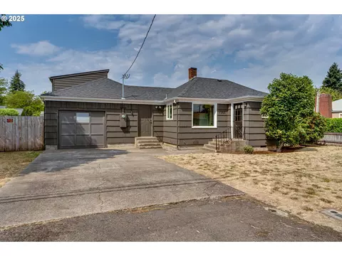 1350 Hughes St, Eugene, OR 97402