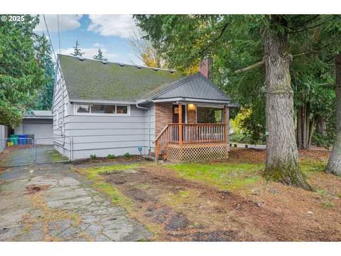 14806 SE Bush St, Portland, OR 97236