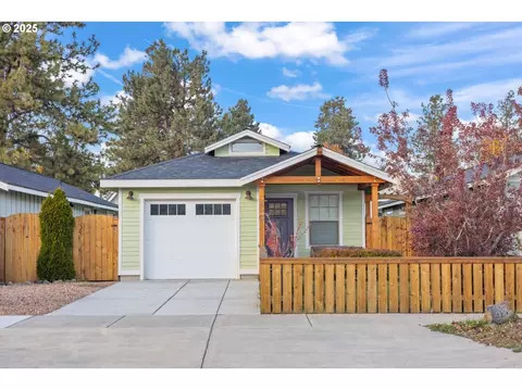 20298 Poe Sholes Dr, Bend, OR 97703
