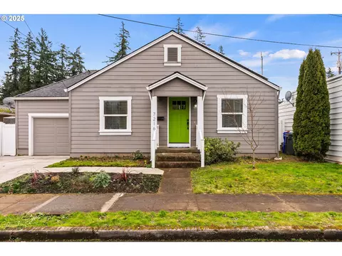 7216 SE Insley St, Portland, OR 97206