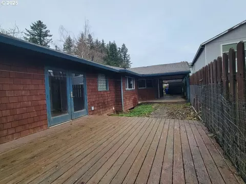 Other - 2910 SE Hillyard Rd, Gresham, OR 97080 photo 2 of 8