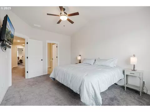 Bedroom - 2856 S Nectarine St, Cornelius, OR 97113 photo 1 of 5
