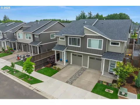 View/Area - 2856 S Nectarine St, Cornelius, OR 97113 photo 2 of 6