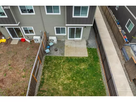 Exterior - 2856 S Nectarine St, Cornelius, OR 97113 photo 6 of 7