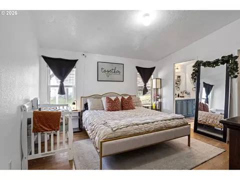 426 Cedar St, Yoncalla, OR 97499 photo 15
