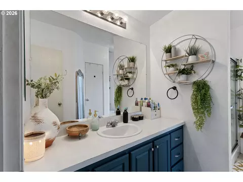 426 Cedar St, Yoncalla, OR 97499 photo 18