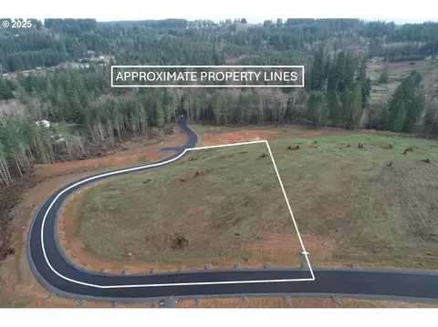 201 Ash Mountain Dr #2, Castle Rock, WA 98611