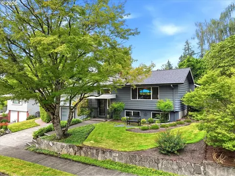 4225 SW Iowa St, Portland, OR 97221