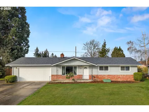 665 46th Ave SE, Salem, OR 97317