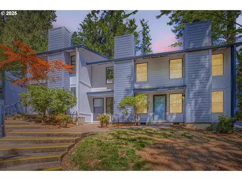 7940 SW Fanno Creek Dr #3, Portland, OR 97224