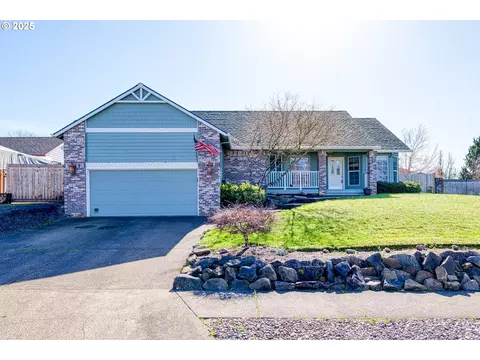 19374 Westwood Dr, Oregon City, OR 97045