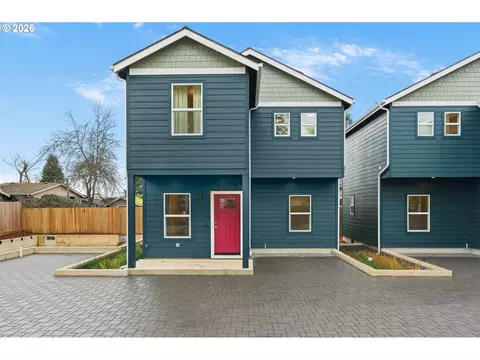 5592 Burnett Ave #B, Eugene, OR 97402