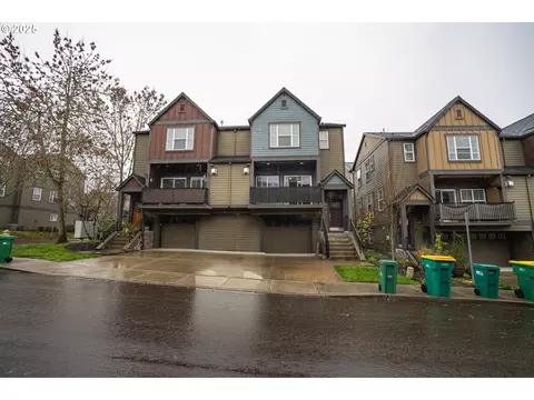10910 SW Huntington Ave, Tigard, OR 97223