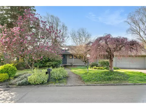 3835 SW 50th Ave, Portland, OR 97221