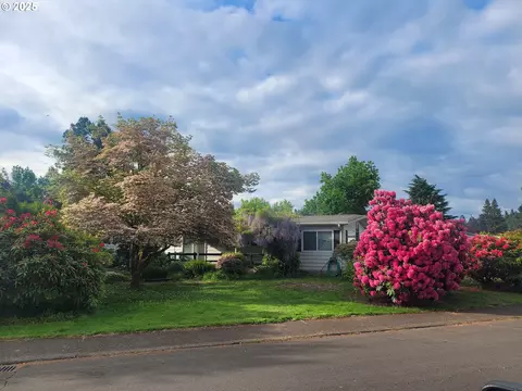 13651 Wisteria Dr, Aurora, OR 97002