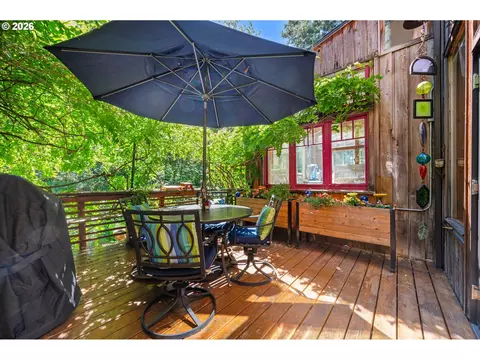 2052 S Shasta Loop, Eugene, OR 97405 photo 42