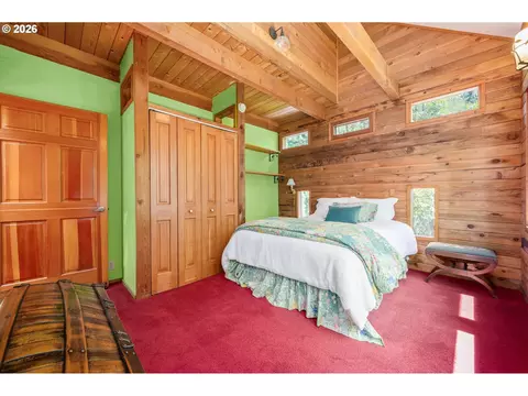 2052 S Shasta Loop, Eugene, OR 97405 photo 37
