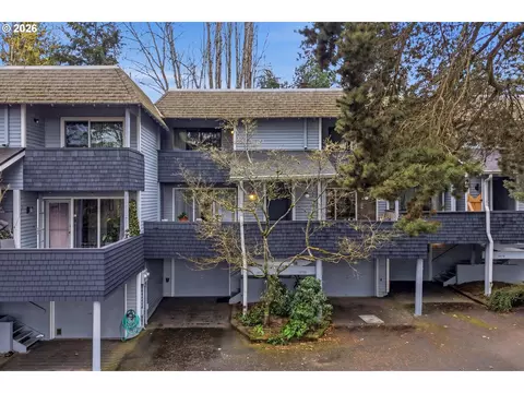 19727 NW Quail Hollow Dr, Portland, OR 97229