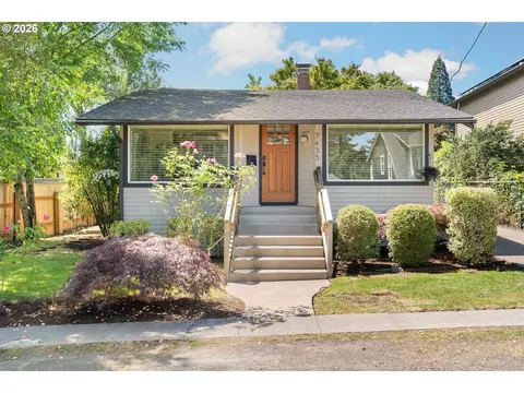7435 SW 31st Ave, Portland, OR 97219