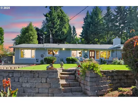 2035 Buck St, Eugene, OR 97405