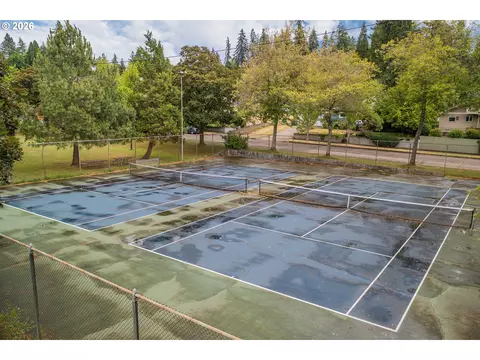 Other - 541 W 21st Ave, Eugene, OR 97405 photo 11 of 12