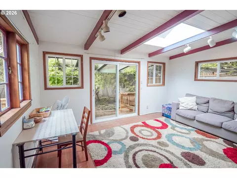 Other - 541 W 21st Ave, Eugene, OR 97405 photo 8 of 12
