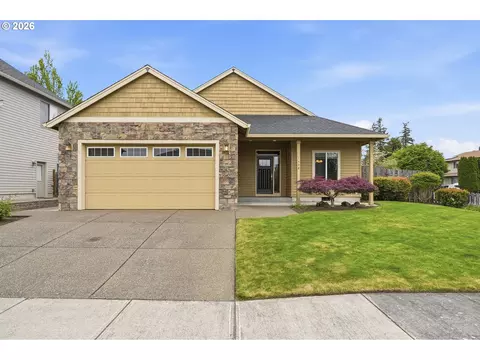 1438 N Juniper Pl, Canby, OR 97013