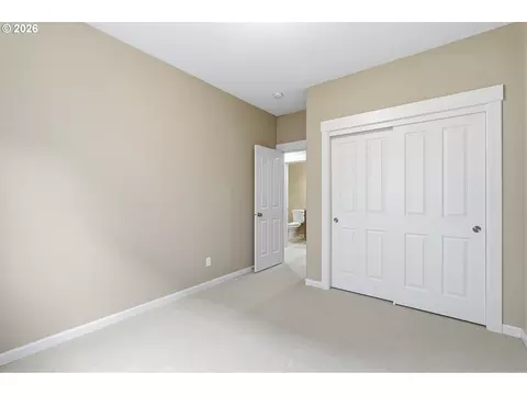 Bedroom - 1438 N Juniper Pl, Canby, OR 97013 photo 2 of 5