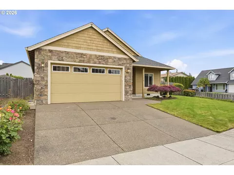 Exterior - 1438 N Juniper Pl, Canby, OR 97013 photo 4 of 13