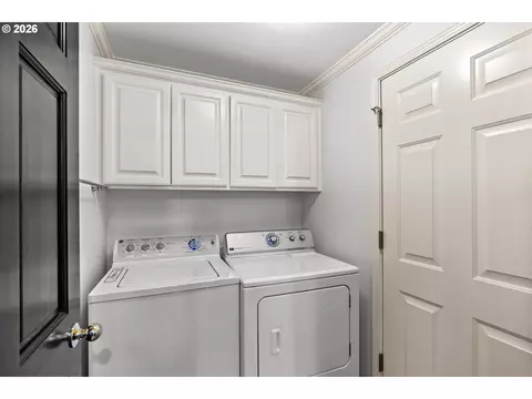 1265 Frogs Leap Ln, Eugene, OR 97404 photo 15