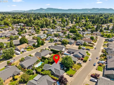 1265 Frogs Leap Ln, Eugene, OR 97404 photo 45